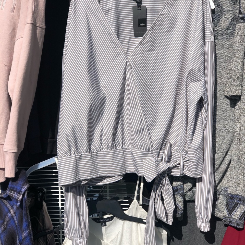 Crop Top - Picture 7 of 7